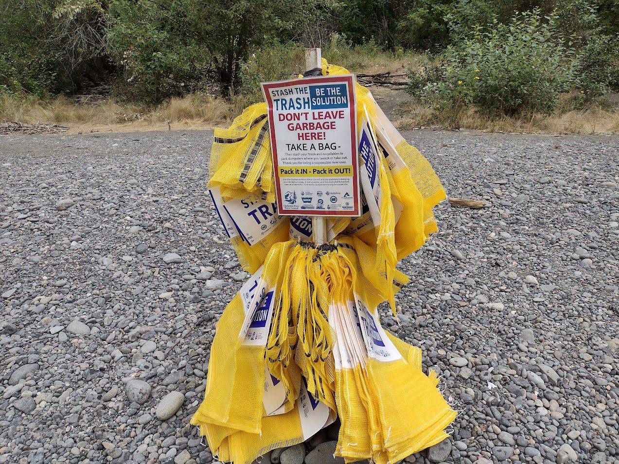 Stash the Trash bags are available at put in ramps along the Clackamas and on select beaches between Barton and Carver parks.