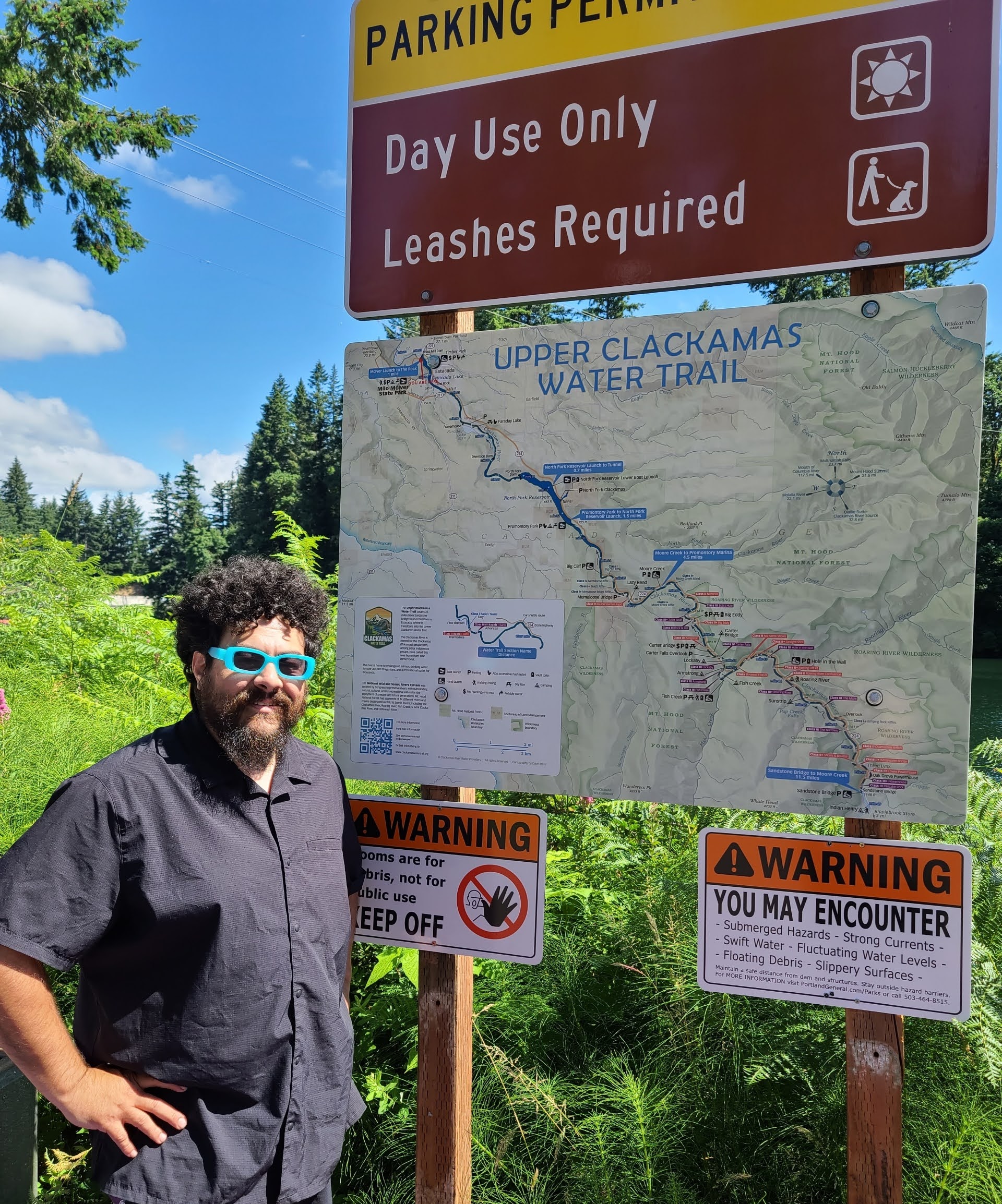 Freshly installed map sign at Milo McIver State Park's Estacada Lake area. Thanks to Clackamas River Outfitters (CRO)for grabbing the quick selfy!